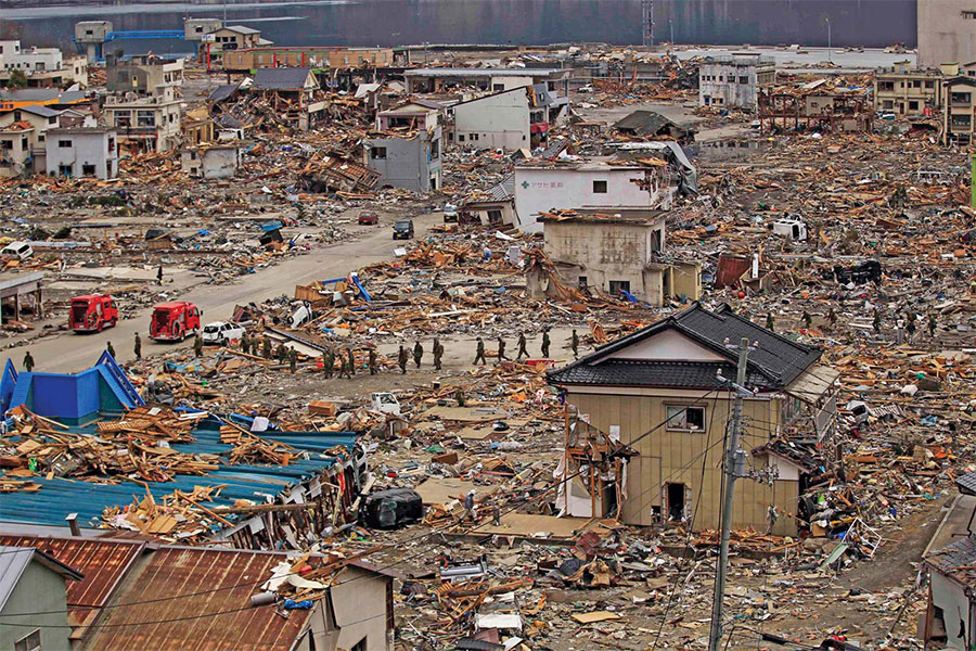 Japonya Depremi, 11 Mart 2011 yılında gerçekleşen depremin şiddeti 9.0 büyüklüğündedir.